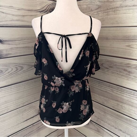 Express Black & Pink Floral Open Back Cold Shoulder V Neck Top - Picture 4 of 8